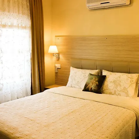 Arp Hotell 2*
